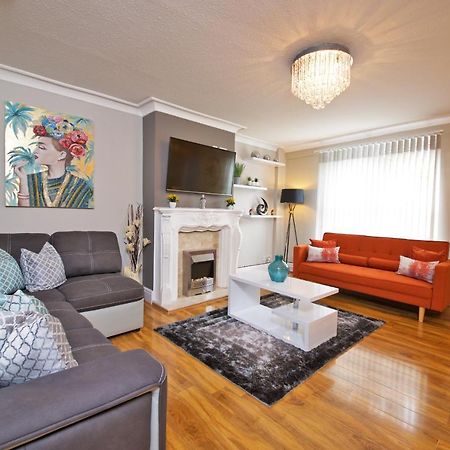 Gorgeous Manchester Home With Garden & Parking Экстерьер фото