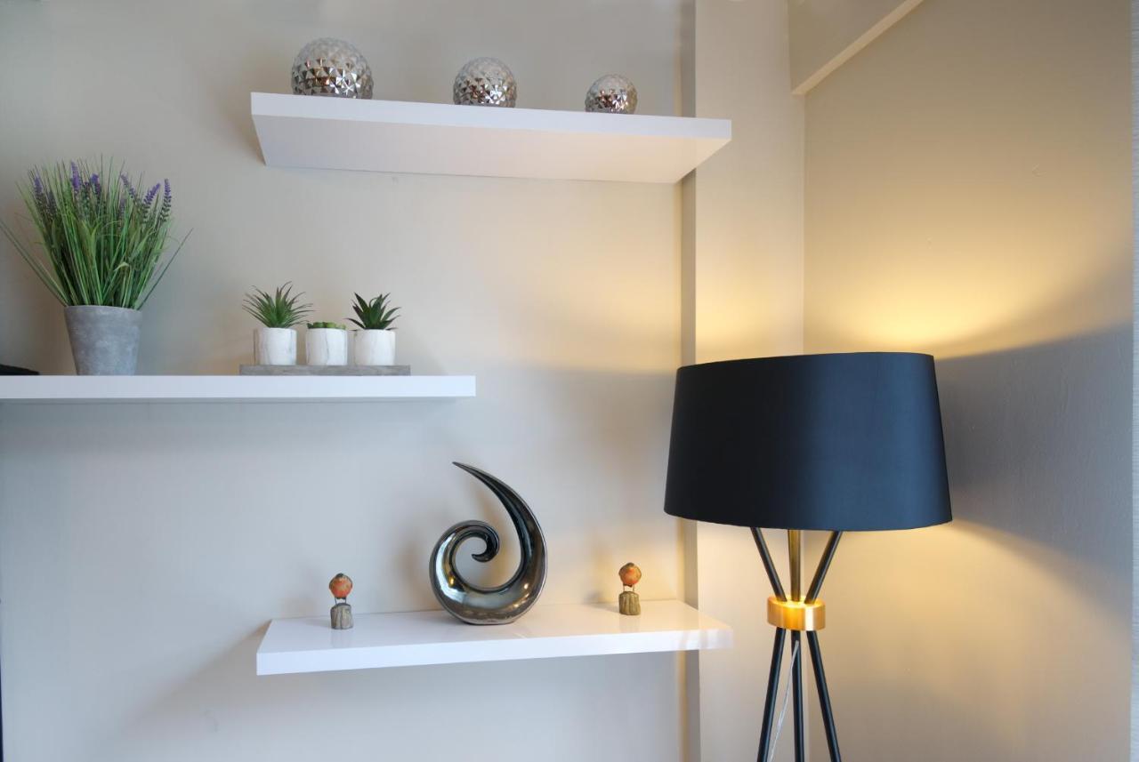 Gorgeous Manchester Home With Garden & Parking Экстерьер фото